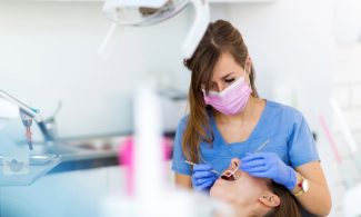 Zahnzusatzversicherung: Wie gut sind die Angebote der Krankenkassen?